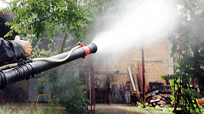FUMiGAN CONTRA MOSCO