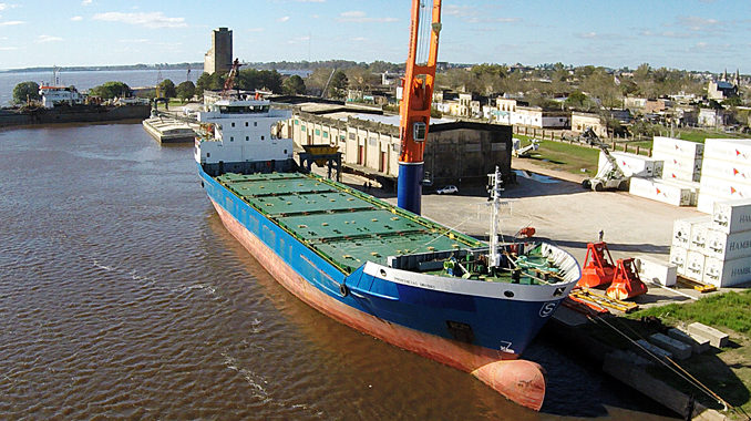 Portacontenedores Provincias Unidas - Puerto de Paysandú