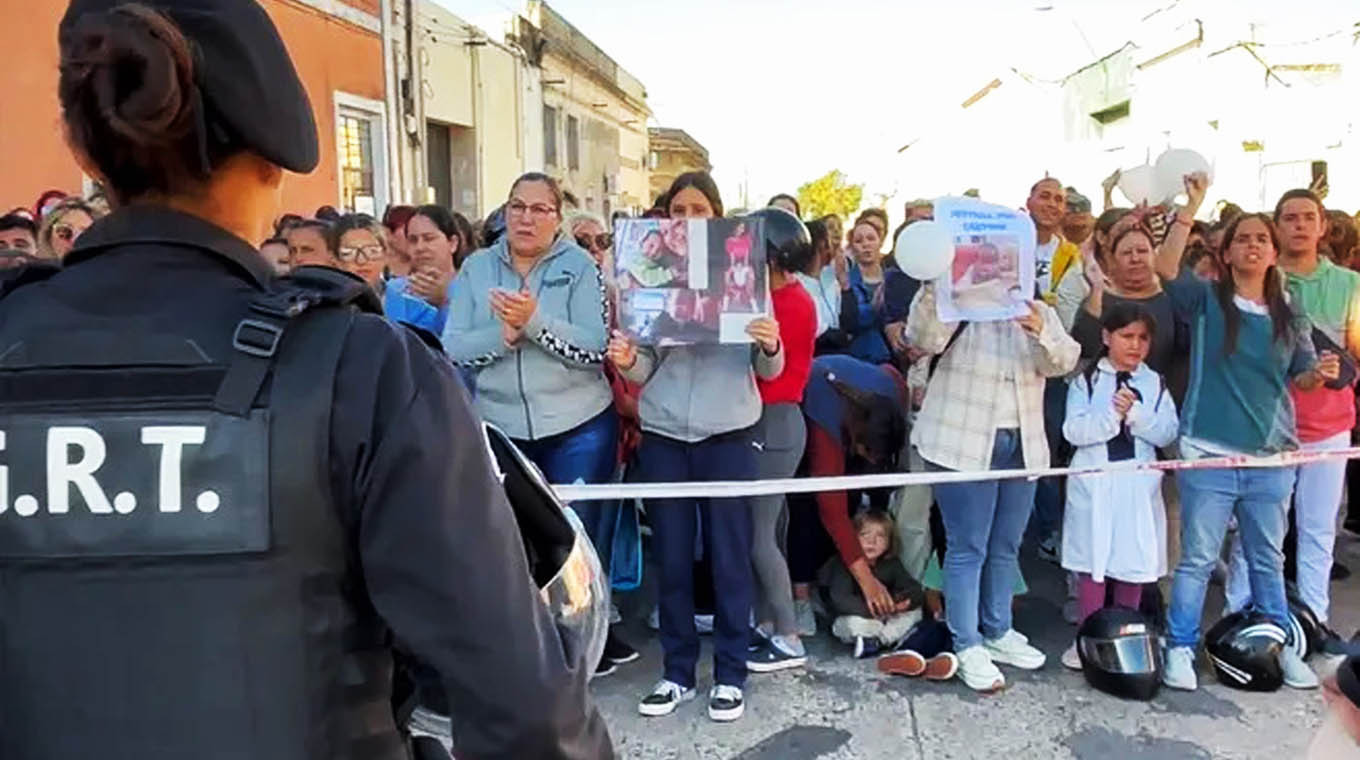 Madre y padrastro de un niño de un año fueron imputados por matarlo a ...