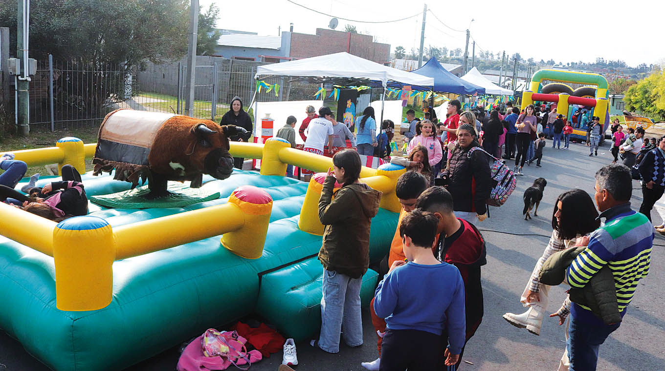 El Día del Niño se festejó en los barrios de nuestra ciudad – Diario El ...