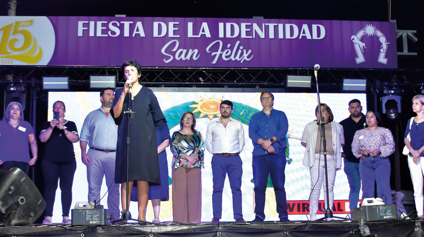 Comenz Fiesta De La Identidad En San F lix Diario El Tel grafo
