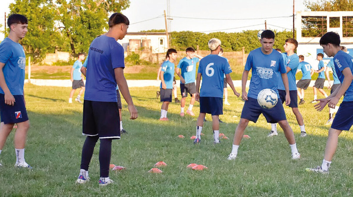La Blanca Sub 18 inicia la final del Litoral Norte ante Salto – Diario ...