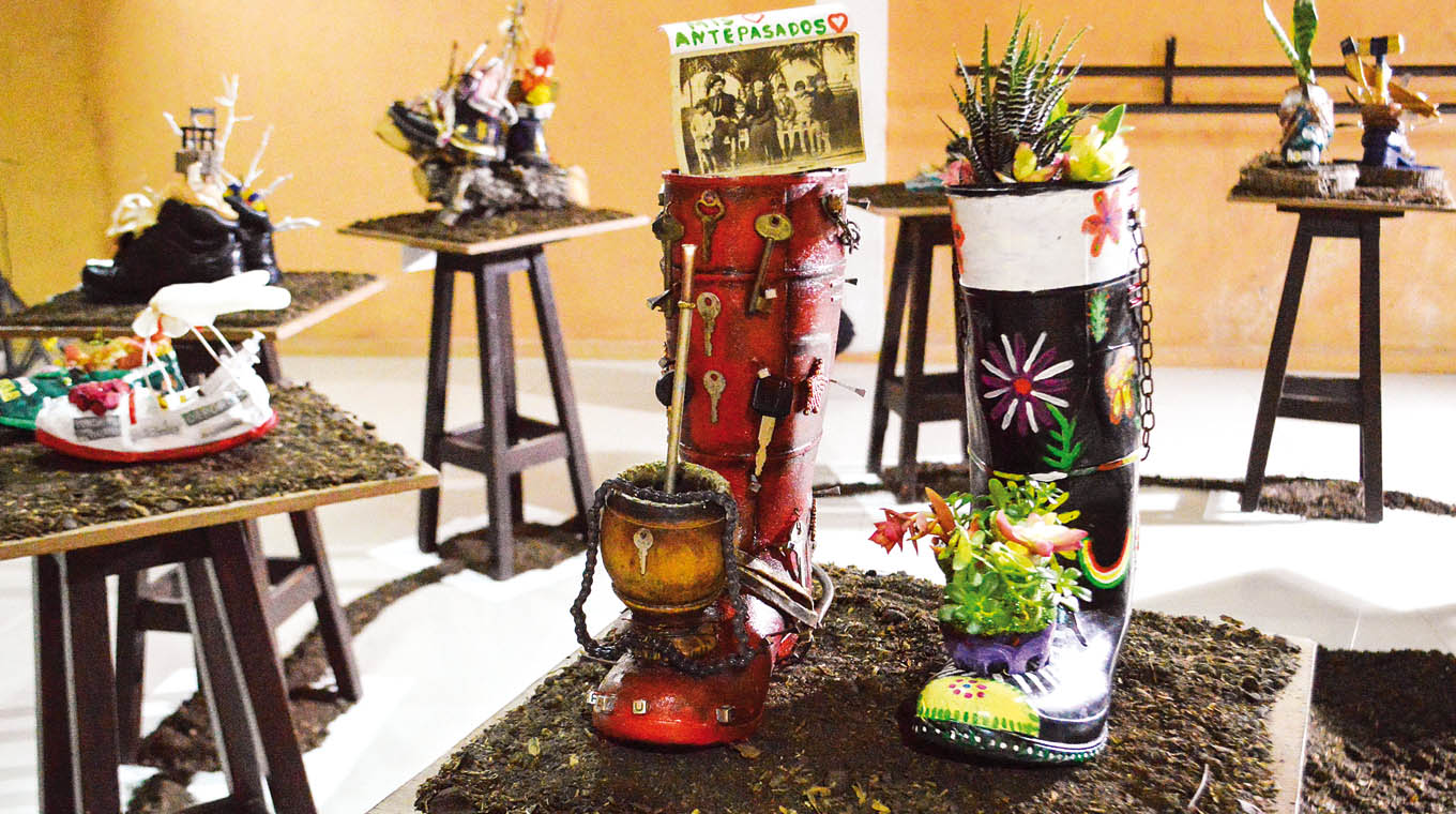 Exposición “En mis zapatos” en Porvenir