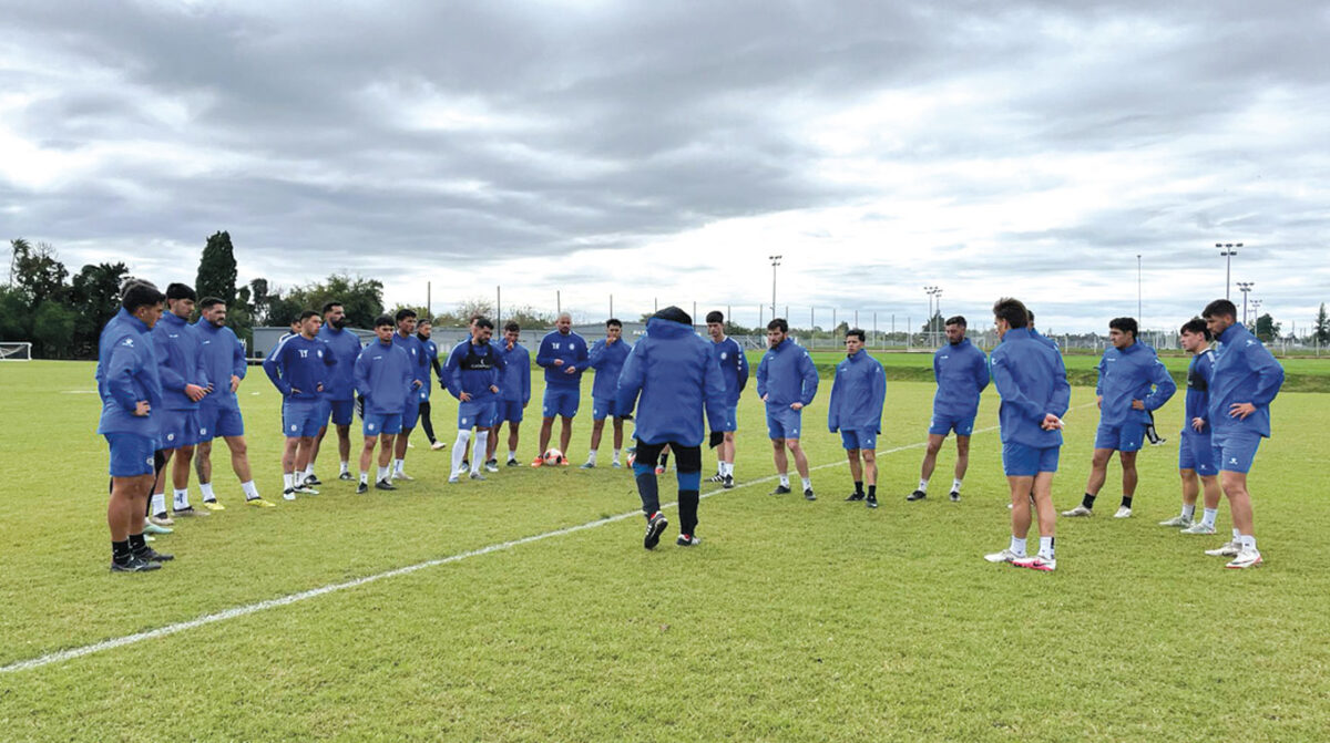 Paysandú FC recibe a Huracán en su estreno por la Fase Regular
