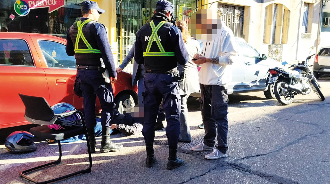 Choque en 18 de Julio dejó dos lesionados