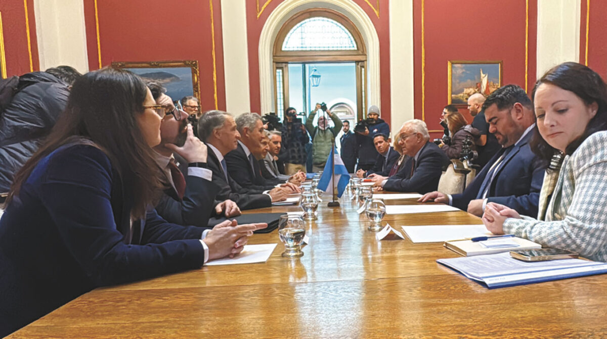 Cancilleres confirman avances sustanciales por planta de HIF