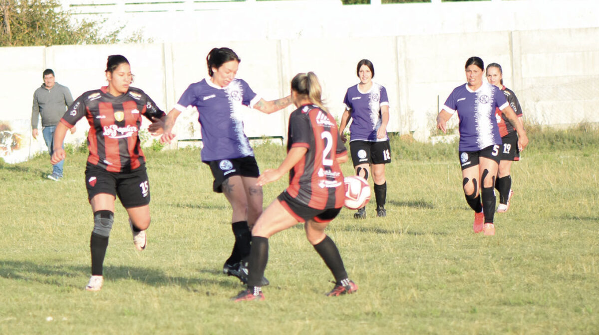 Acción para las damas y los Sub 16