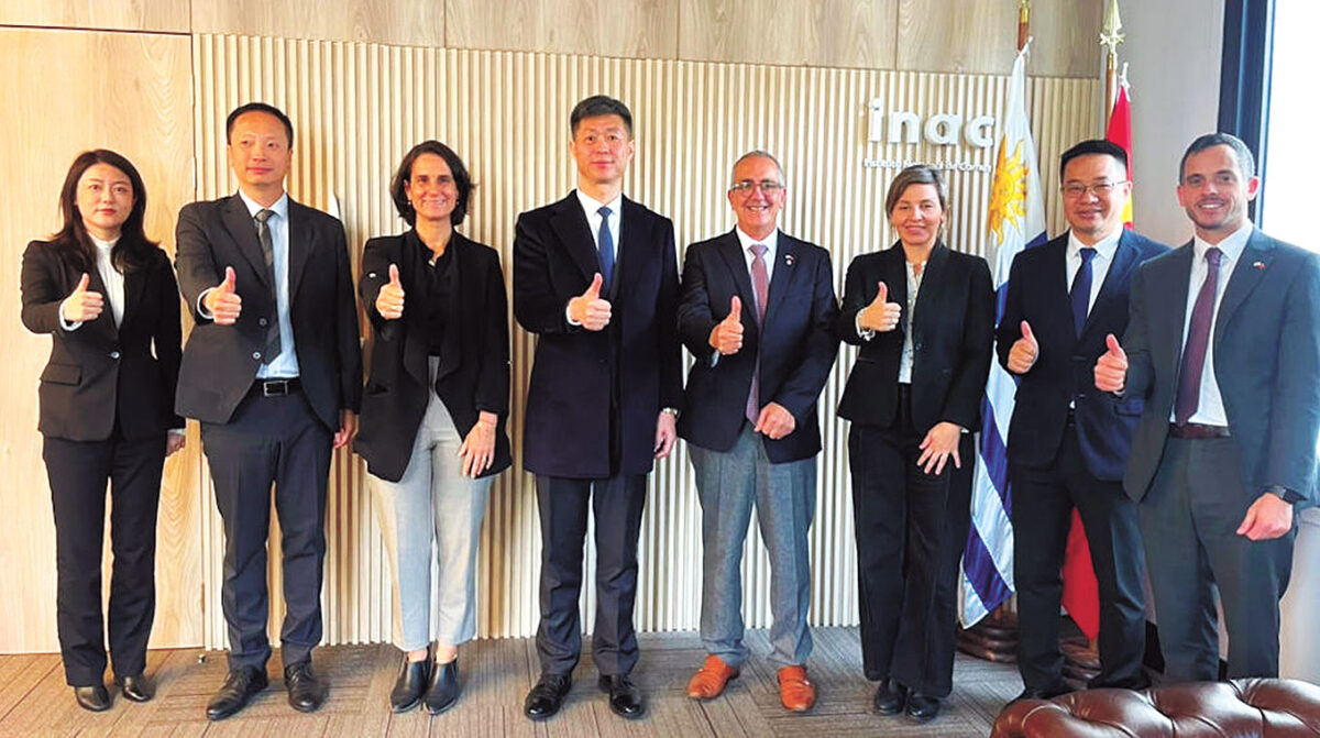 Delegaciones chinas mantuvieron contactos con técnicos del INAC