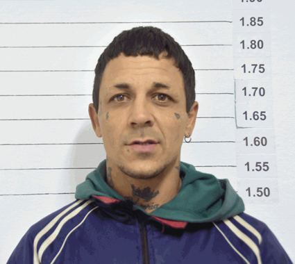 Condenado a 13 meses de prisión por robar perfumes y una moto