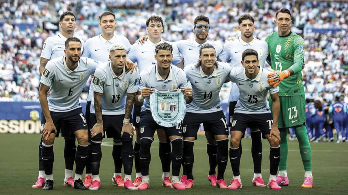 “Nunca favoritos, siempre desde atrás”: Uruguay va por el triunfo y la clasificación ante España