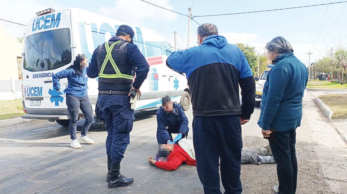 Lesionado al embestir un perro