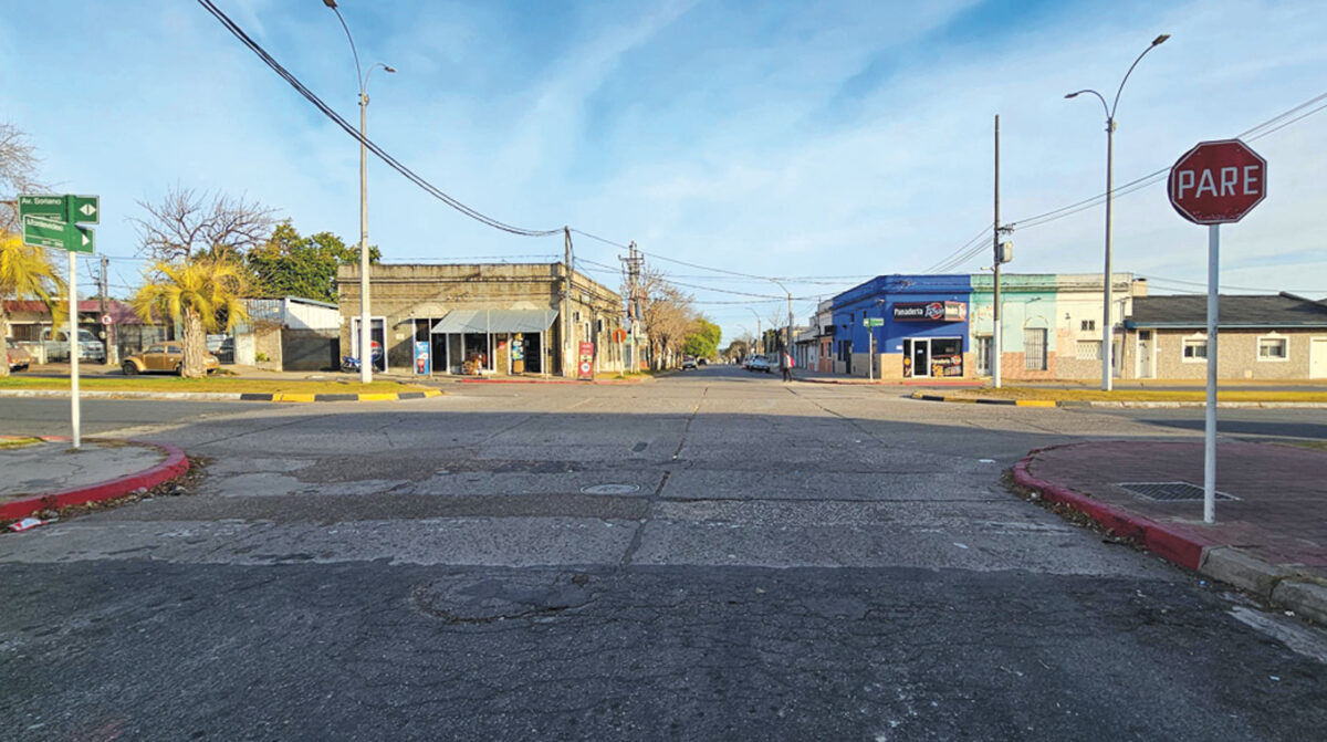 Instalarán semáforos en avenida Soriano y Montevideo y establecerán reducción de velocidad máxima en accesos