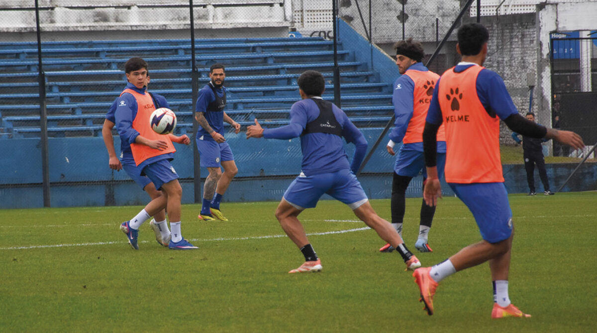 Paysandú FC va por otro paso importante ante Fénix