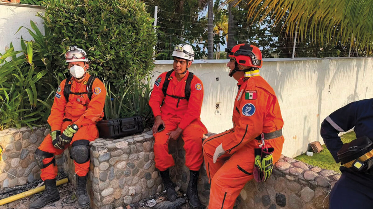 Rescatista Robert Dorrego relató experiencia entre los escombros en tragedia en Venezuela