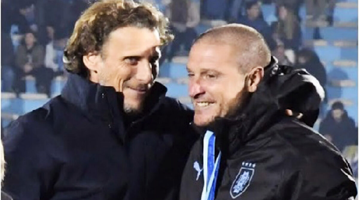 Diego Forlán tiene el cuerpo técnico definido