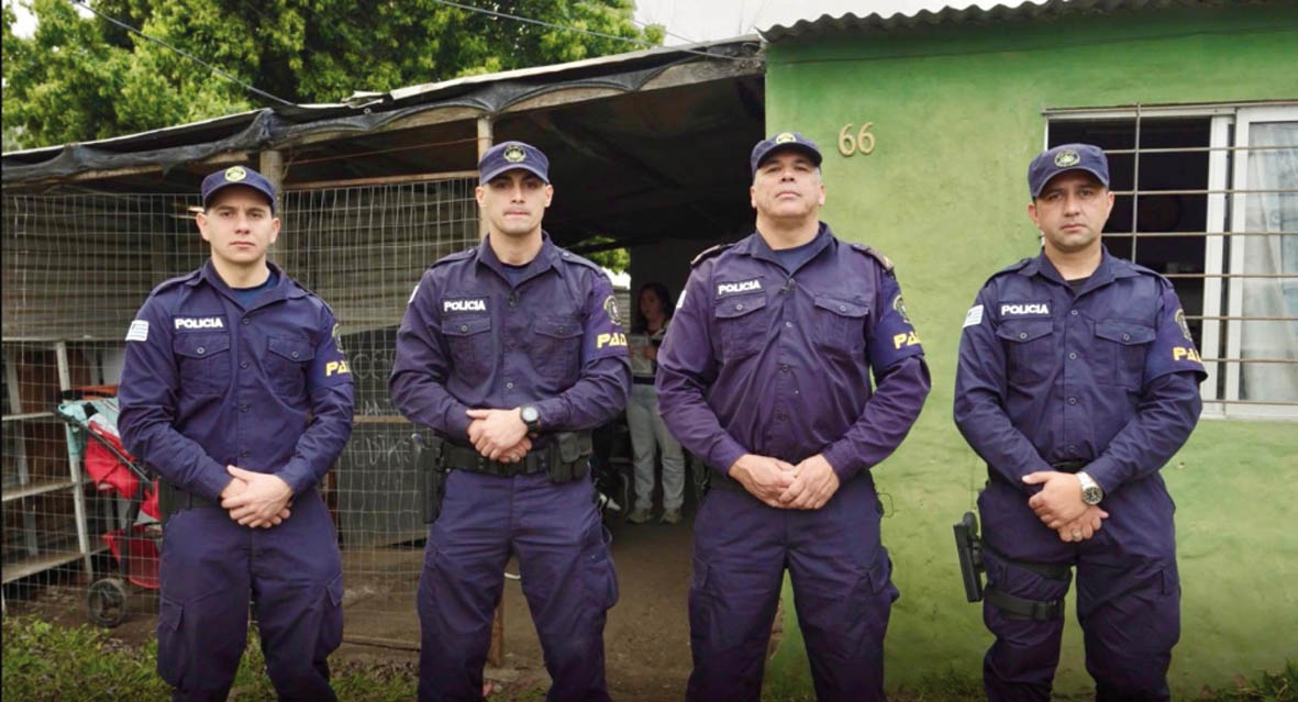 Rápida intervención policial salvó a un niño durante temporal en Salto