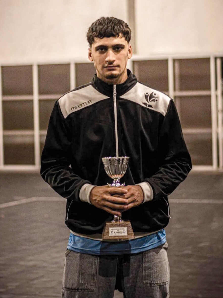 Sanducero busca su lugar en la selección uruguaya de handball