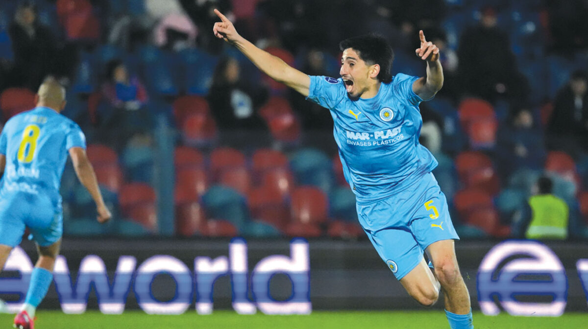 Con gol sanducero, Torque se impuso