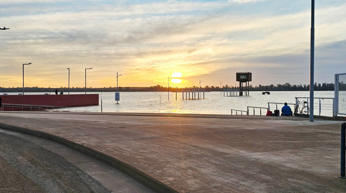 Bajante del río Uruguay permite el regreso de familias evacuadas