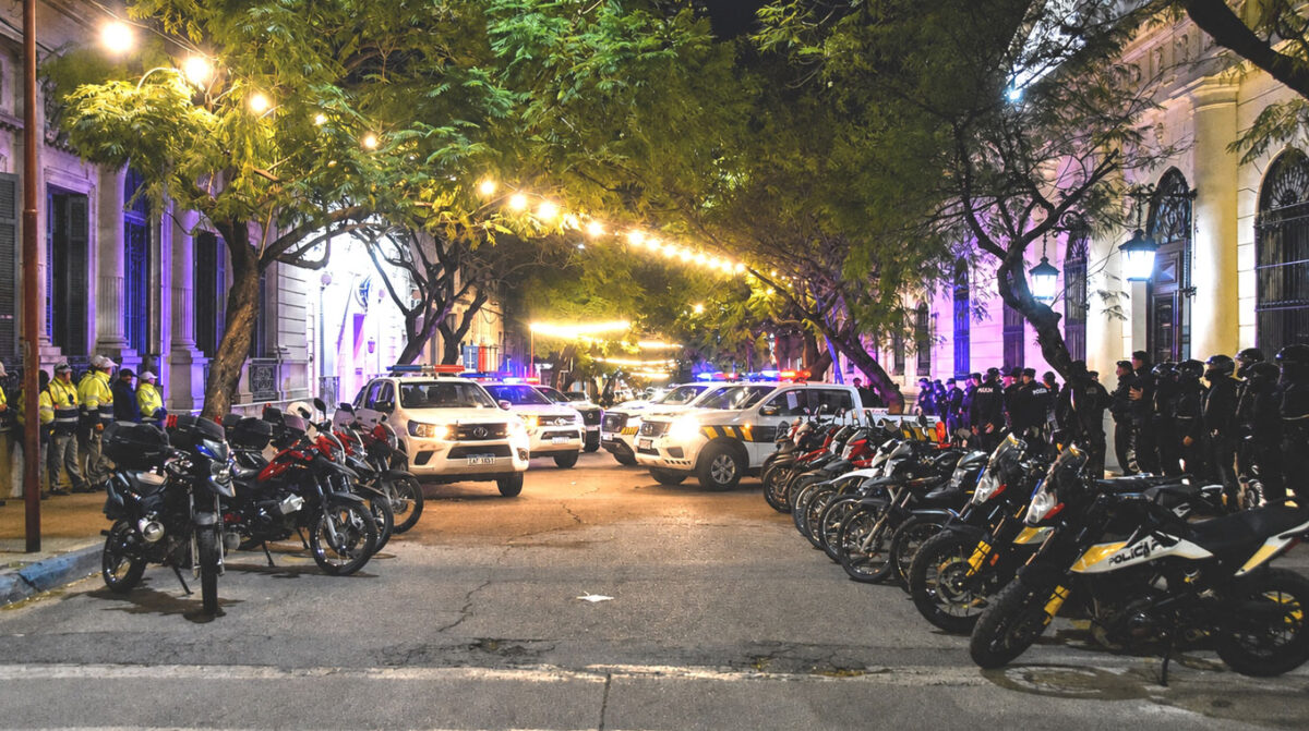 Alcohol, THC y fiestas clandestinas bajo control en la Noche de la Nostalgia