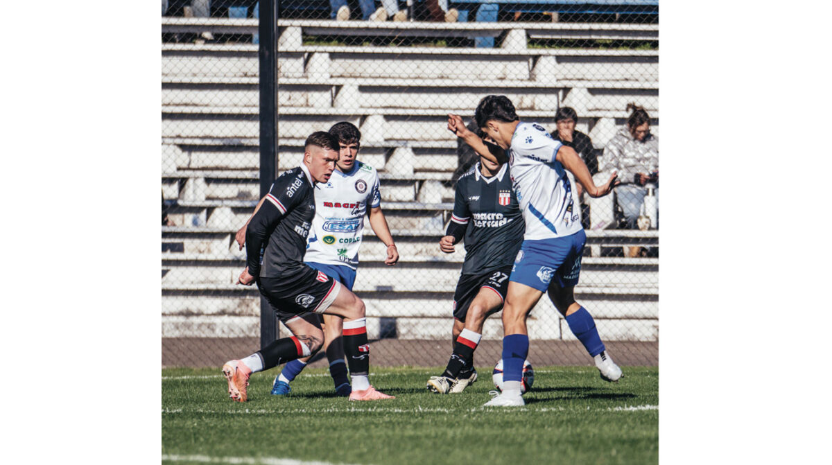 Punto que suma: Paysandú FC igualó ante River Plate