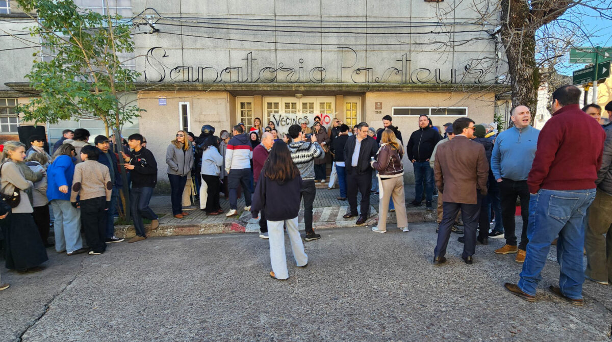 Vecinos redoblan presión contra refugio en ex Pasteur: “Si tienen que rescindir contrato, que lo rescindan”
