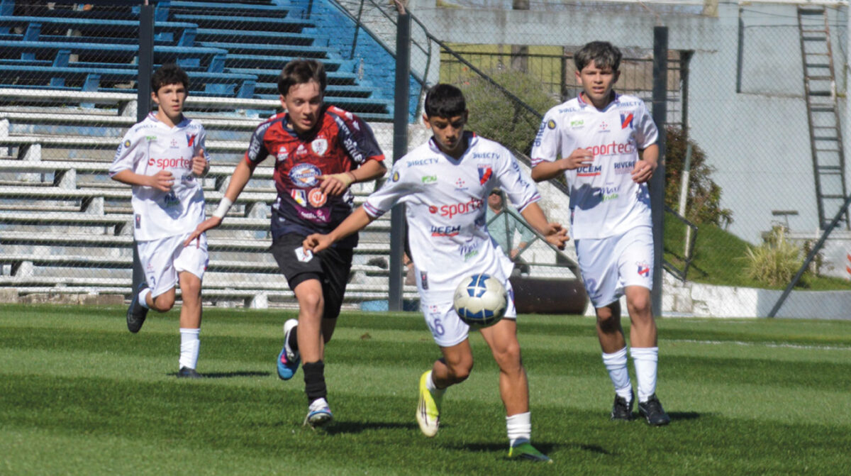 La Blanca Sub 14 no pudo con Salto en el Estadio Artigas