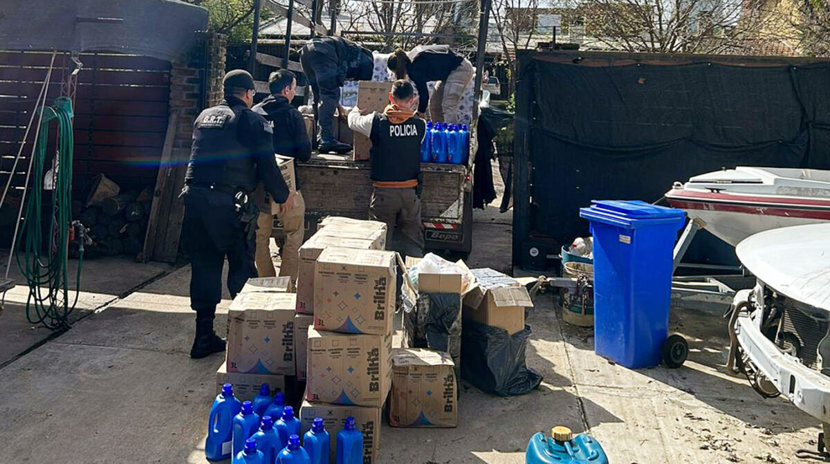 Investigación por contrabando: dos detenidos y cargamento incautado