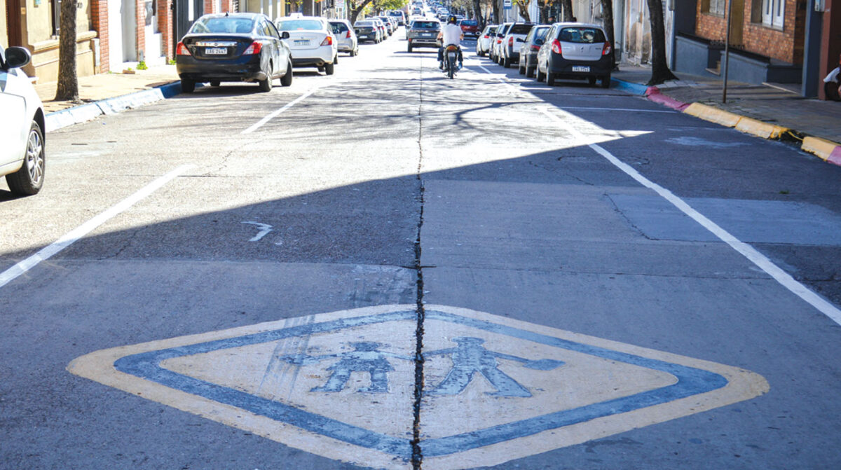 Desde el lunes regirá máxima de 20 km/h en tres tramos del corredor estudiantil
