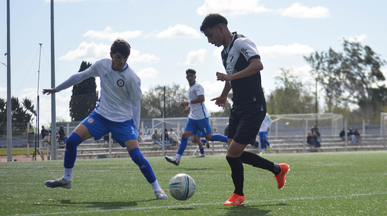Paysandú FC se hizo fuerte de visita