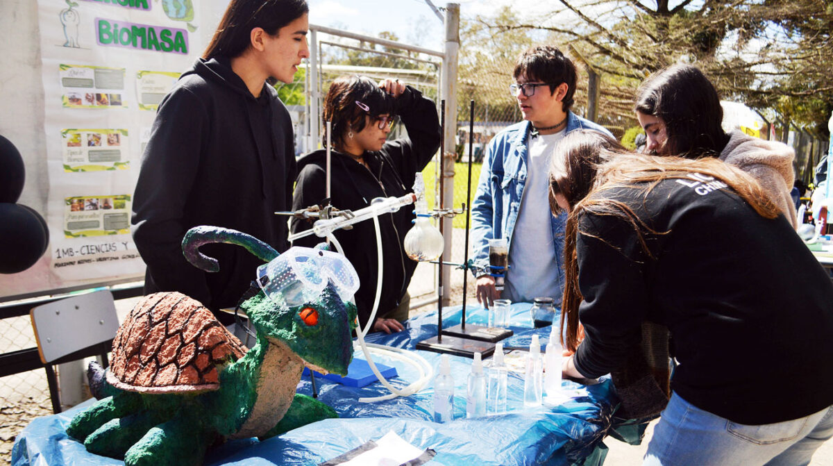 Muestra anual educativa en Polo Tecnológico 1