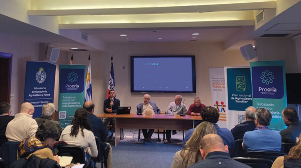 Reunión de seguimiento del Programa Procría; hay 900 unidades de producción