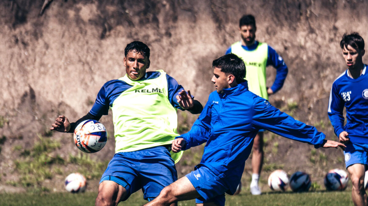 Paysandú Fútbol Club visita al líder Plaza Colonia