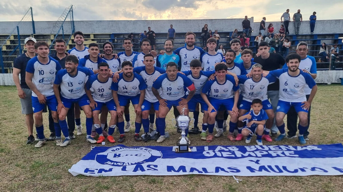 Bohemios festejó el título del Apertura con goleada