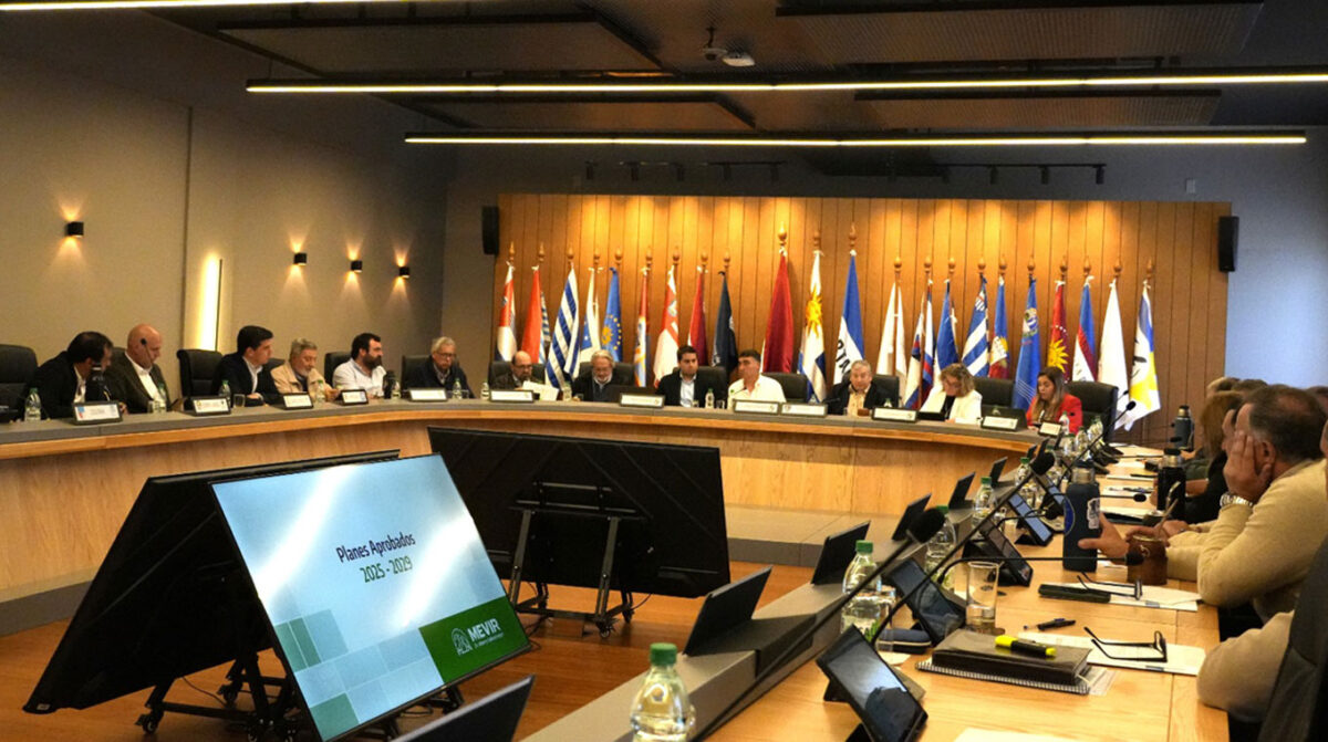 Congreso de Intendentes avanza en reglas únicas para monopatines