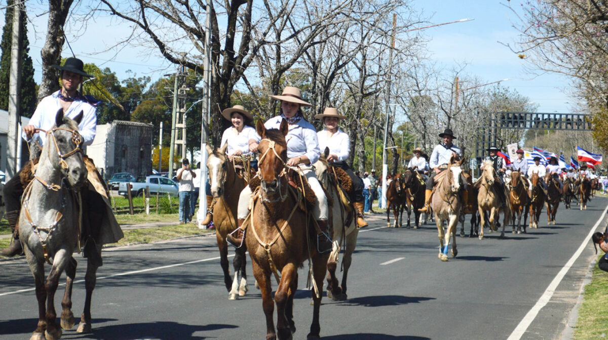 Miles de jinetes volvieron a poner rumbo a la Meseta de Artigas