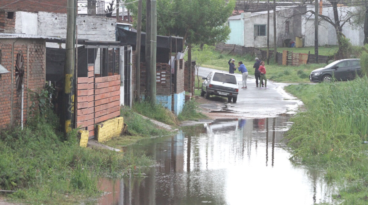 Tormenta, granizo y lluvias superaron los pronósticos
