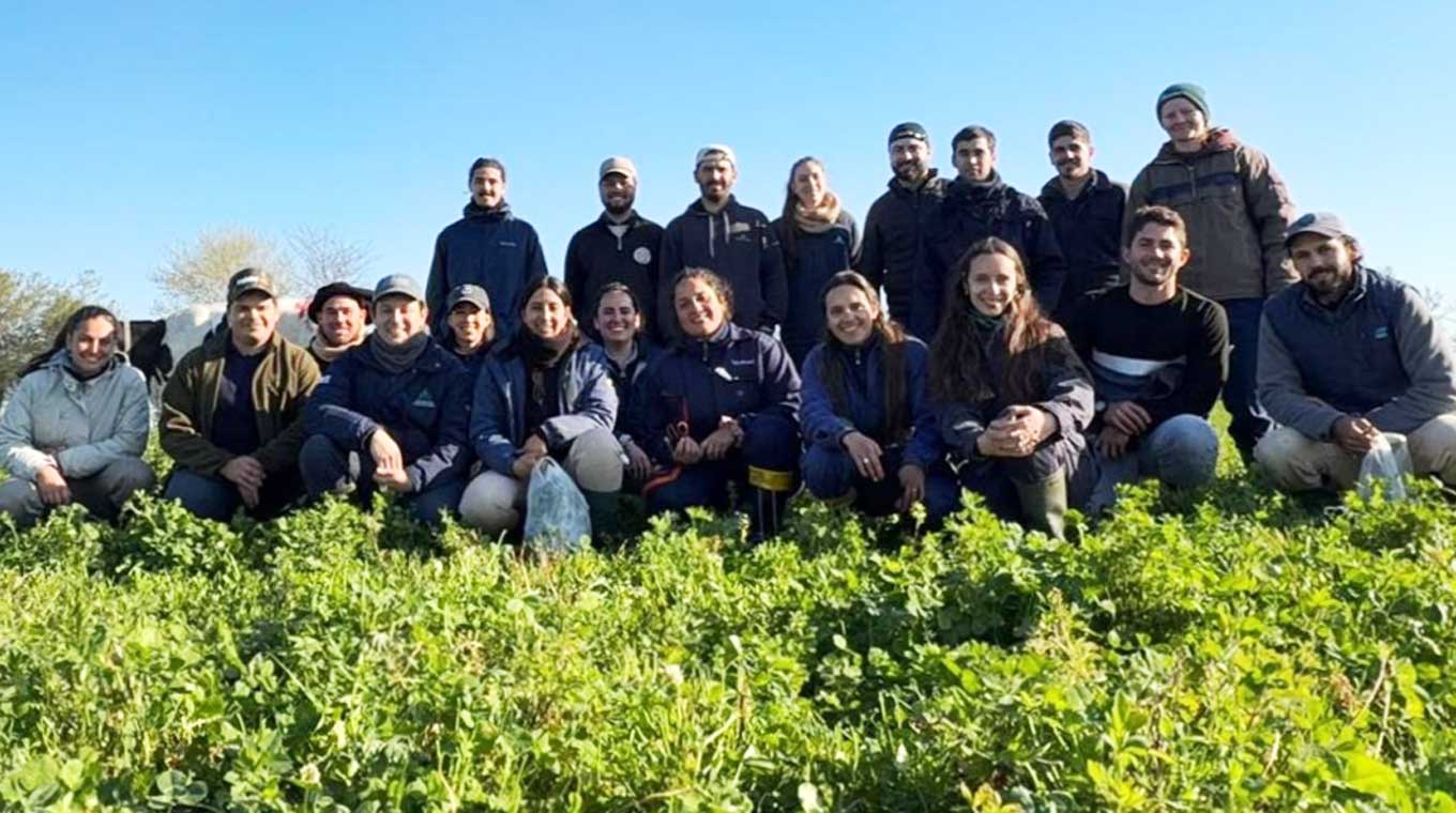 Grupo de lechería de la Eemac realiza el jueves 22 la jornada de difusión del proyecto FPTA 421