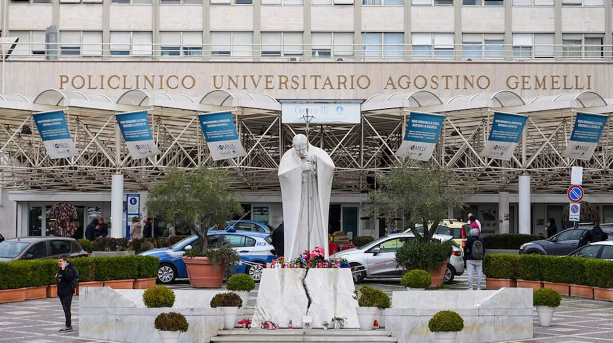 Hoy internan al papa León XIV para someterlo a una intervención quirúrgica en el pulmón